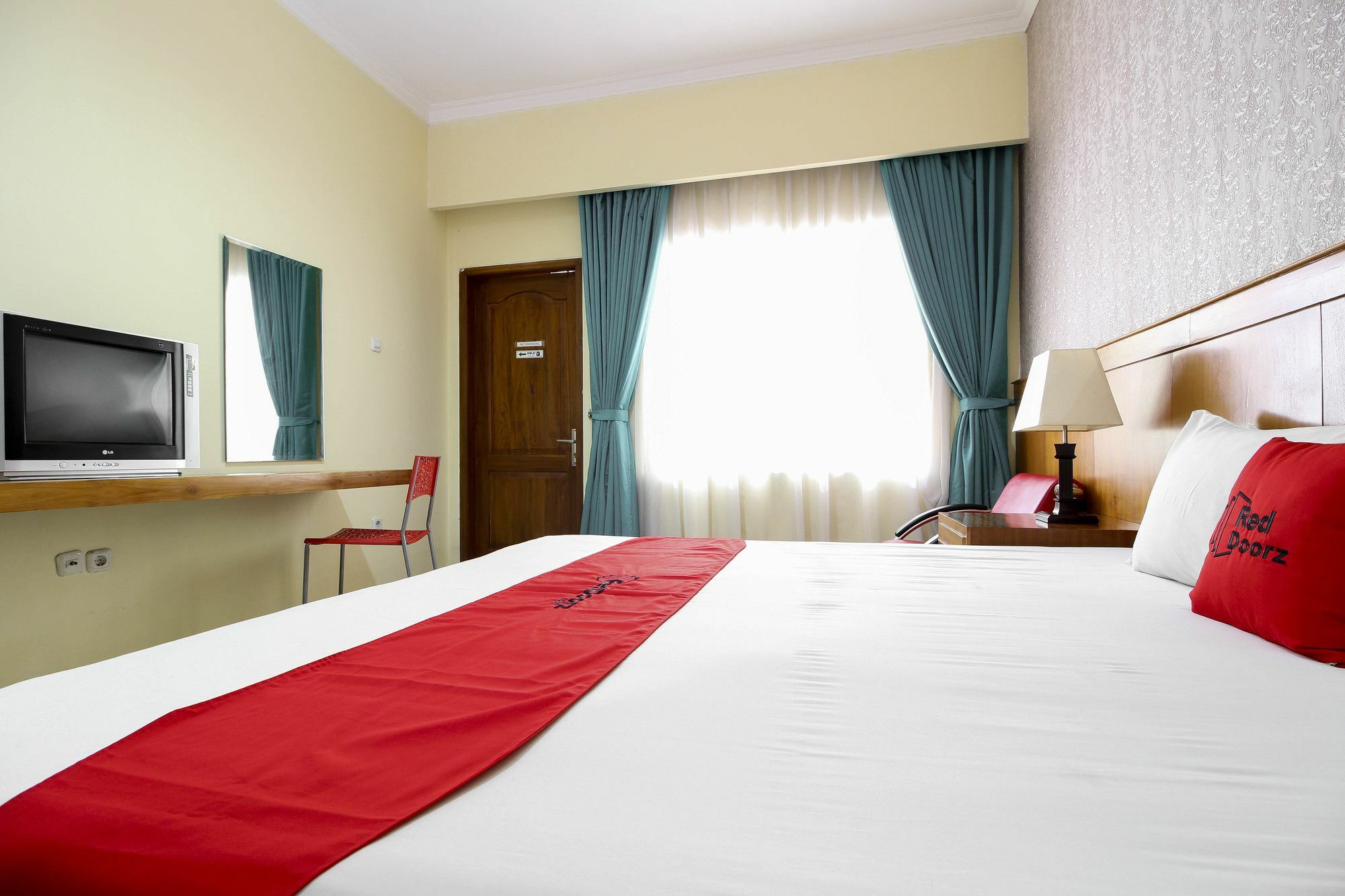 Reddoorz @ Seturan Raya 2 Hotel Maguwo Exterior photo